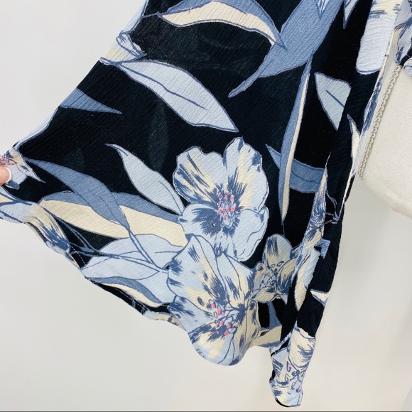 Billabong Pretty Daylight Bell Sleeve Top M navy - Picture 6 of 11